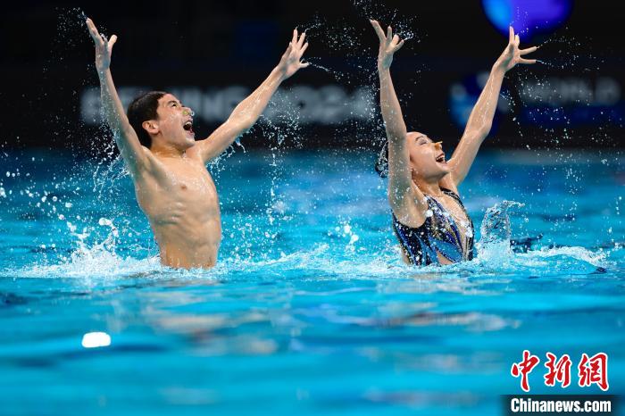 中国花样游泳队北京站揽四金 徐汇妍单人技术自