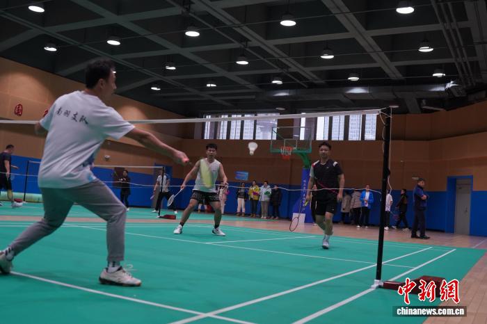 哈尔滨市社区运动会圆满收官 近300人参与四大类