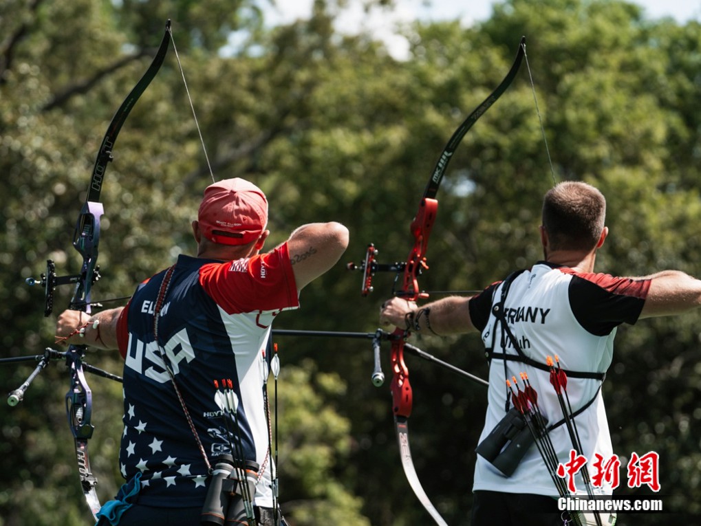 成都世运会开幕：非奥项目舞台与环保奖牌设计