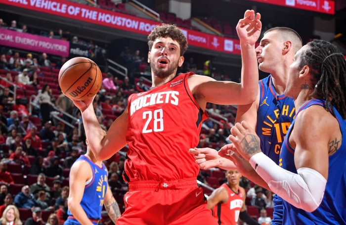 森林狼连败冲击季后赛排名 东契奇伤退搅局西部