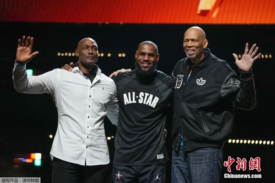 詹姆斯成为NBA历史首位生涯总得分突破40000分的球